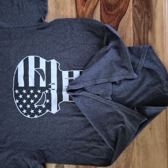 MARVEL The Punisher Graphic T Shirt - Picture 14 of 16